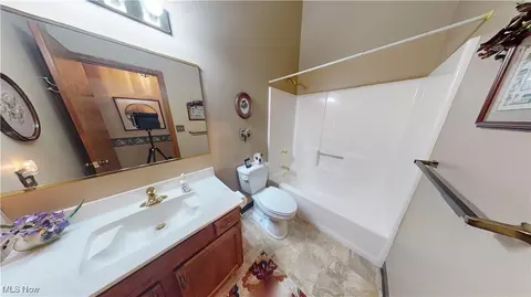 1324 Fox Run Dr, Boardman, OH 44512 photo 11