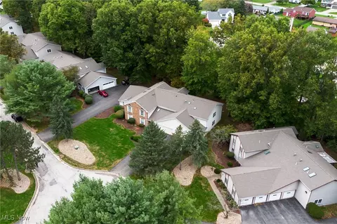 1324 Fox Run Dr, Boardman, OH 44512 photo 26