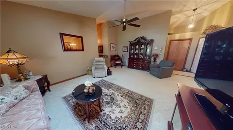 1324 Fox Run Dr, Boardman, OH 44512 photo 9