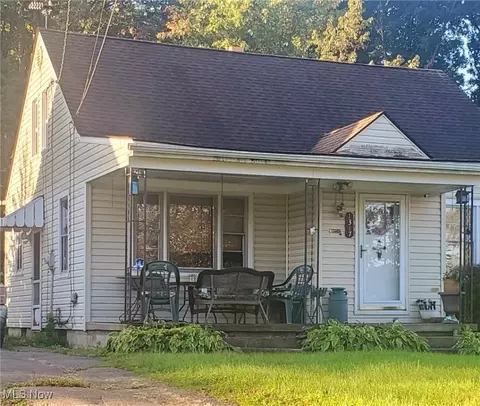 1317 Inverness Ave, Youngstown, OH 44502