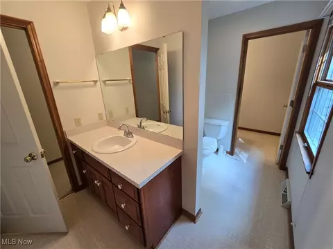 415 High Point Dr, Wadsworth, OH 44281 photo 41
