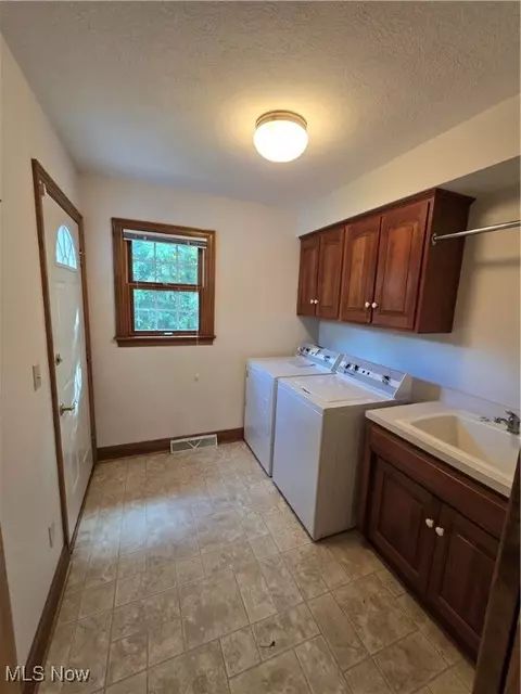 415 High Point Dr, Wadsworth, OH 44281 photo 27