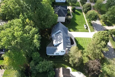 415 High Point Dr, Wadsworth, OH 44281 photo 11