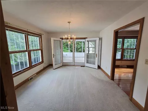415 High Point Dr, Wadsworth, OH 44281 photo 19