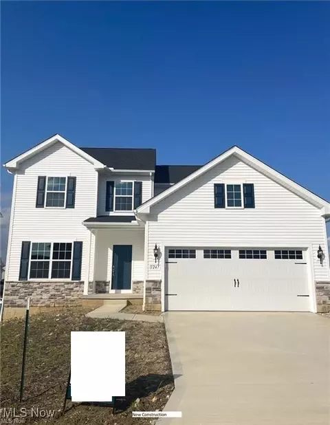 1247 Selena Grv, Uniontown, OH 44685