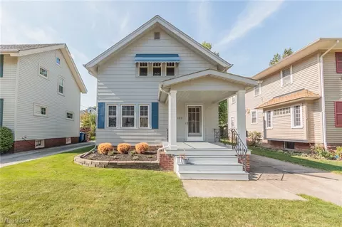 1312 Ramona Ave, Lakewood, OH 44107