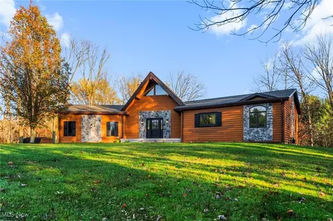 4930 Fox Haven Dr, Medina, OH 44256
