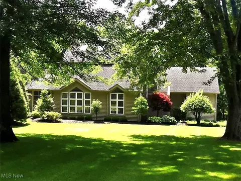1344 Springwood Trce, Warren, OH 44484