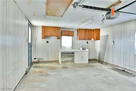 144 Helena Dr, Struthers, OH 44471 photo 7