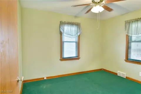 144 Helena Dr, Struthers, OH 44471 photo 20