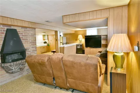 144 Helena Dr, Struthers, OH 44471 photo 34