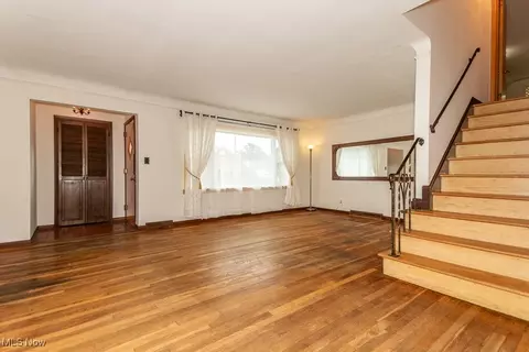 1926 Rush Rd, Wickliffe, OH 44092 photo 5