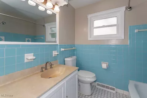 1926 Rush Rd, Wickliffe, OH 44092 photo 28