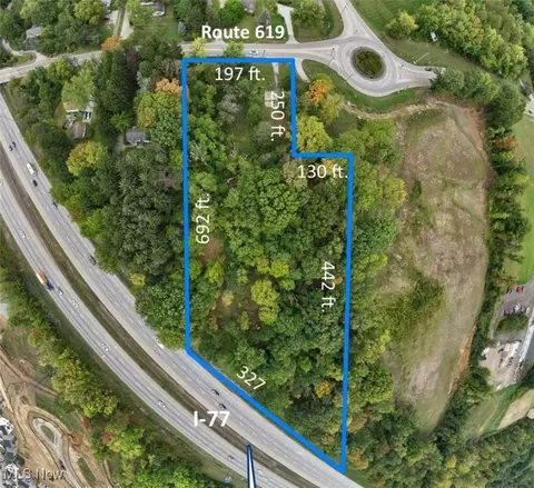 1356 E Turkeyfoot Lake Rd, Akron, OH 44312