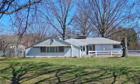 7561 N Linden Ln, Cleveland, OH 44130