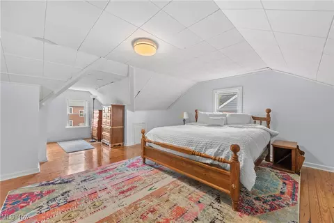 Bedroom - 6166 Wareham Dr, Parma, OH 44129 photo 9 of 11