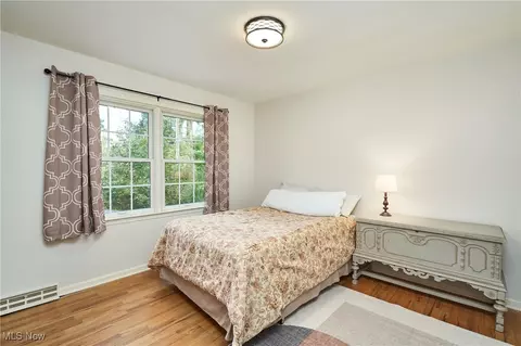 Bedroom - 334 Ely Rd, Akron, OH 44313 photo 4 of 4