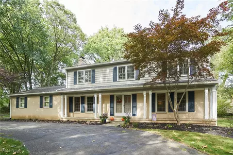 334 Ely Rd, Akron, OH 44313