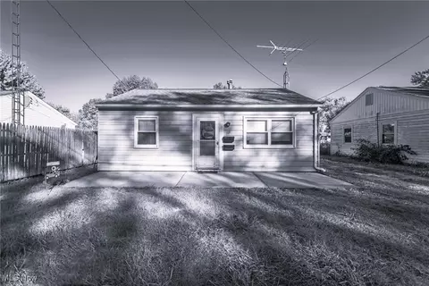 951 Madison Ave, Alliance, OH 44601