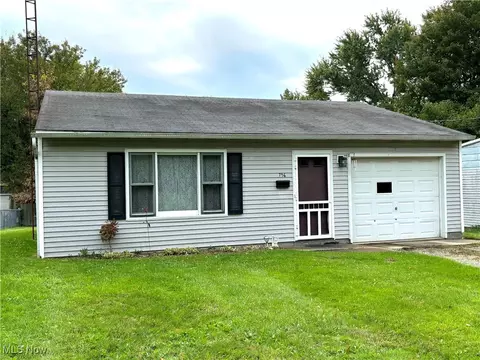 756 Granite St, Salem, OH 44460
