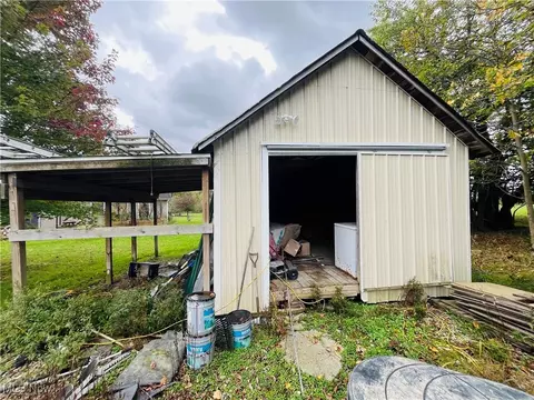 Exterior - 2687 Griggs Rd, Jefferson, OH 44047 photo 8 of 11