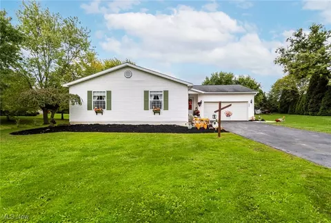 1947 Goshen Rd, Salem, OH 44460