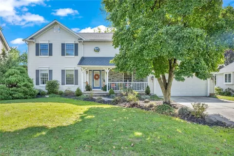 38400 Westminster Ln, Willoughby, OH 44094