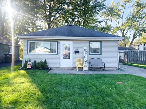611 Boston Ave, Elyria, OH 44035