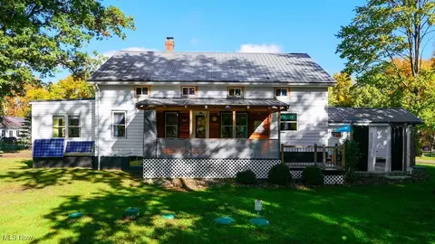 15298 Shedd Rd, Middlefield, OH 44062