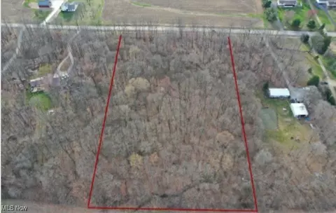 14121 Friendsville Rd, Burbank, OH 44214