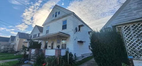 1035 W 17th St, Lorain, OH 44052