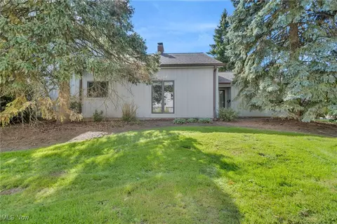 1418 Edendale St, Cleveland Heights, OH 44121