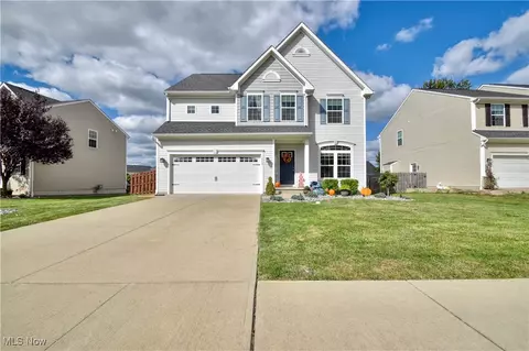 1943 Thornwood Ln, Painesville, OH 44077