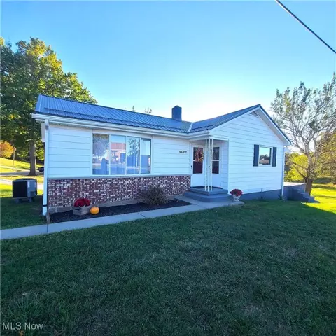 66400 Richwood Rd, Saint Clairsville, OH 43950