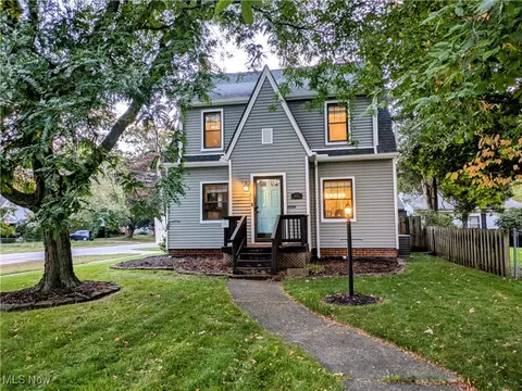 4053 W 217th St, Fairview Park, OH 44126