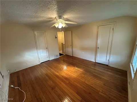Bedroom - 1497 E 256th St, Euclid, OH 44132 photo 3 of 3