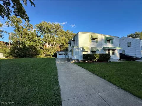 Exterior - 1497 E 256th St, Euclid, OH 44132 photo 1 of 3