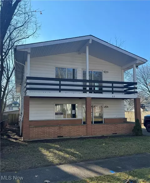 22 W York St, Akron, OH 44310