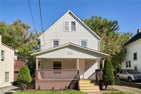 611 Brown St, Akron, OH 44311