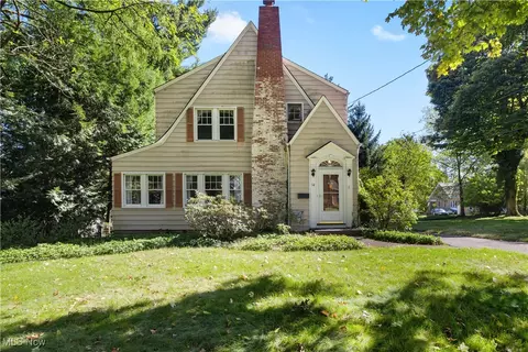 14 Morse Pl, Poland, OH 44514