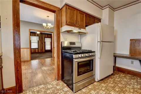 130 Saratoga Ave NW, Canton, OH 44708 photo 13
