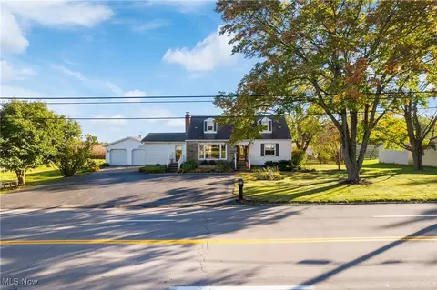 14110 Lincoln St, North Lawrence, OH 44666