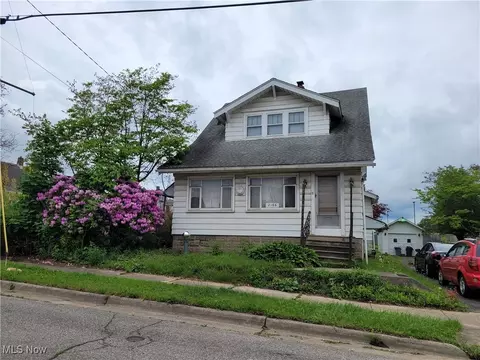 2166 24th St SW, Akron, OH 44314