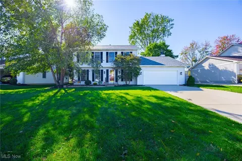 186 Countryside Dr, Medina, OH 44256