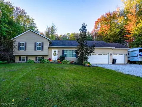1391 State Rd, Rock Creek, OH 44084