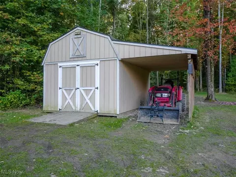 Exterior - 1391 State Rd, Rock Creek, OH 44084 photo 7 of 9