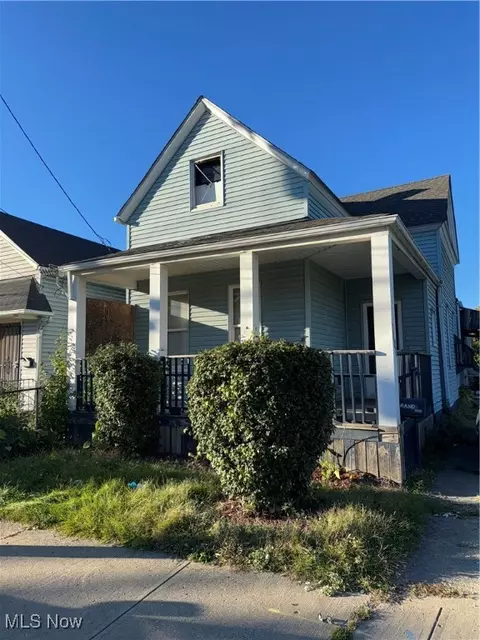 5015 Hamm Ave, Cleveland, OH 44127