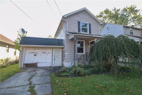 145 Bouquet Ave, Youngstown, OH 44509