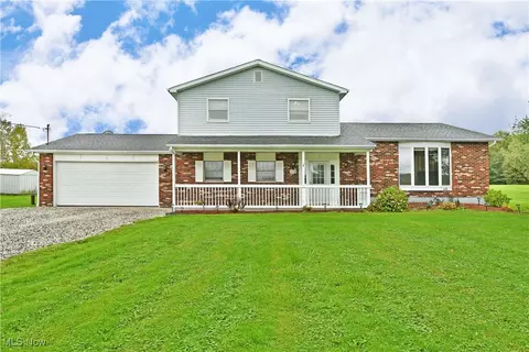 3538 Newton Tomlinson Rd SW, Newton Falls, OH 44444