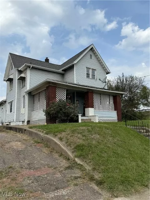 1435 Henry Ave SW, Canton, OH 44706